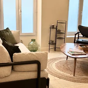 Apartment Superbe Loft Pigalle / Opera, Paris