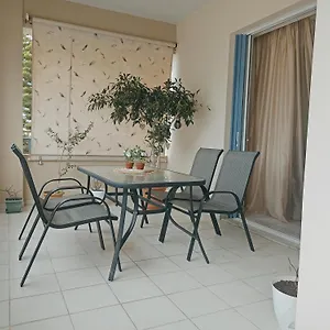 Nefeli's Home- Family Luxury Apartment Heraklion (Crete)